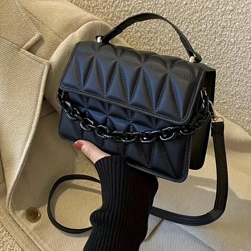 Bag with Magnetic Closure