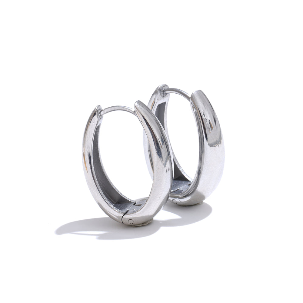 Hoop Earrings – 18K Gold Plated