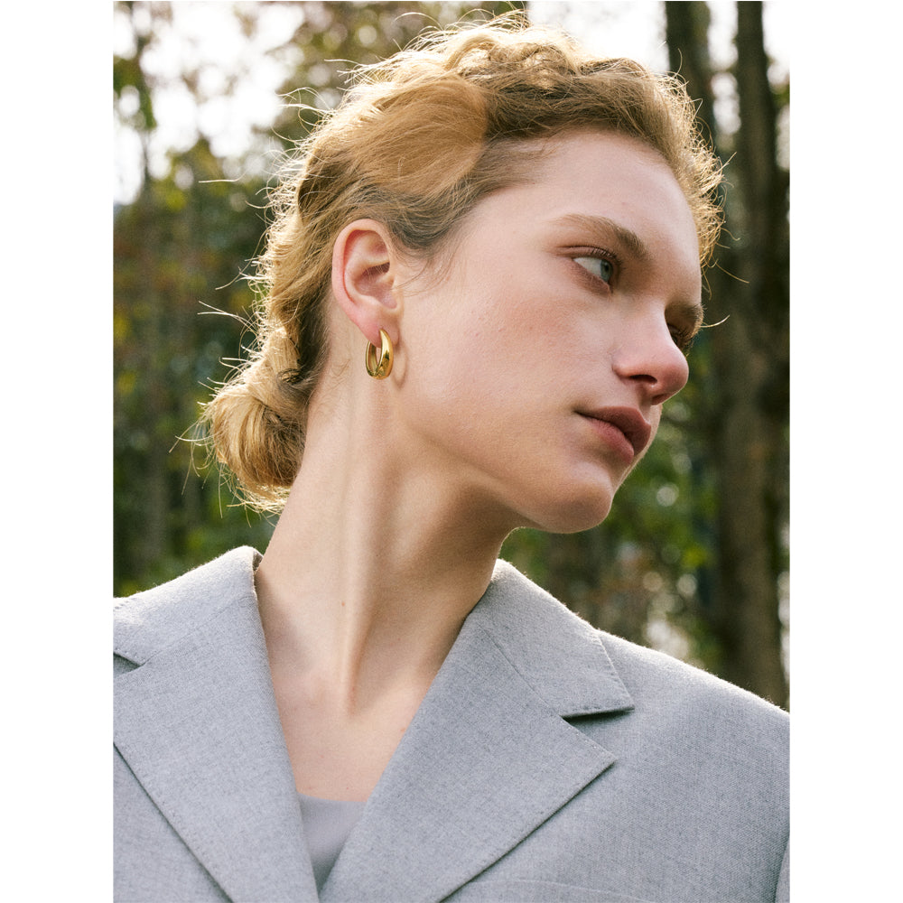 Hoop Earrings – 18K Gold Plated