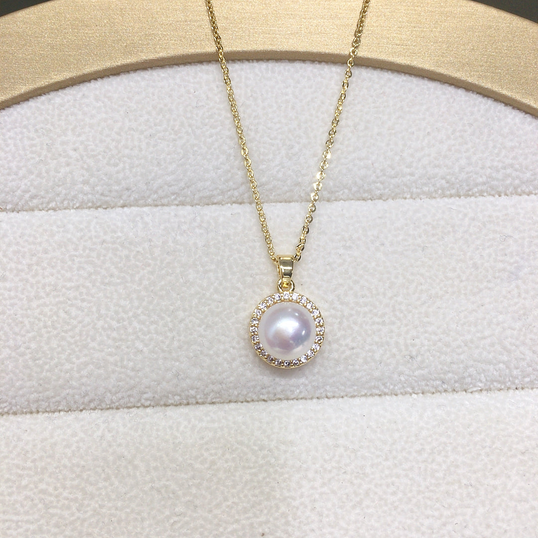Freshwater Pearl Pendant Necklace